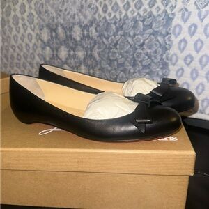 New Women’s Christian Louboutin Simplenodo Flat Authentic